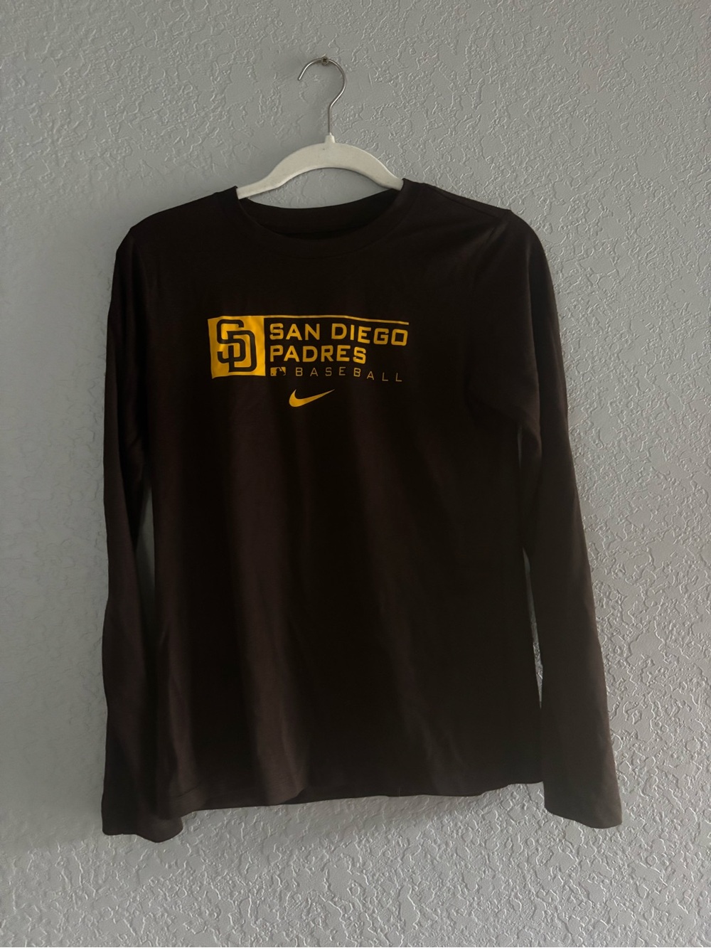 Nike San Diego Padres Long Sleeve Dri Fit Top